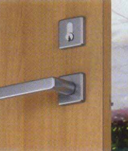 Aksesore per dyer dhe dritarel 01 HOPPE 06